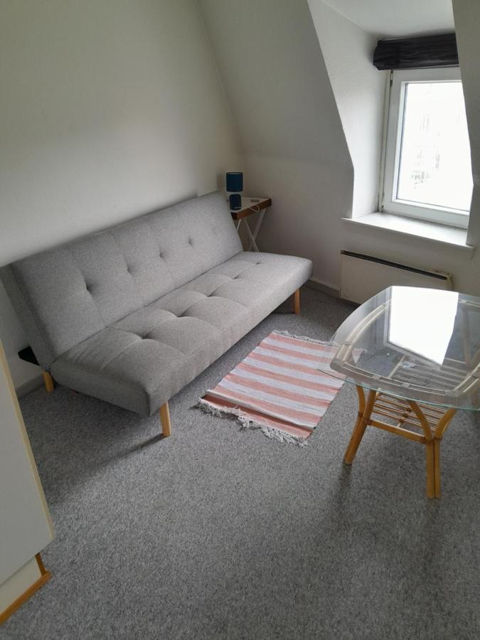 Apartment Mit 2 Zimmern Und Balkon Im Herzen Von Hoyer Højer المظهر الخارجي الصورة