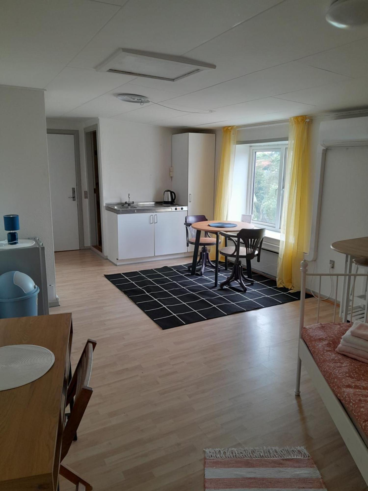 Apartment Mit 2 Zimmern Und Balkon Im Herzen Von Hoyer Højer المظهر الخارجي الصورة